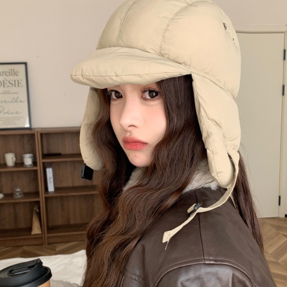 ソリッドカラーのパッド入りボンバーハット、イヤーフラップ付き - Trapper Hat Ear Flap のレビューと価格