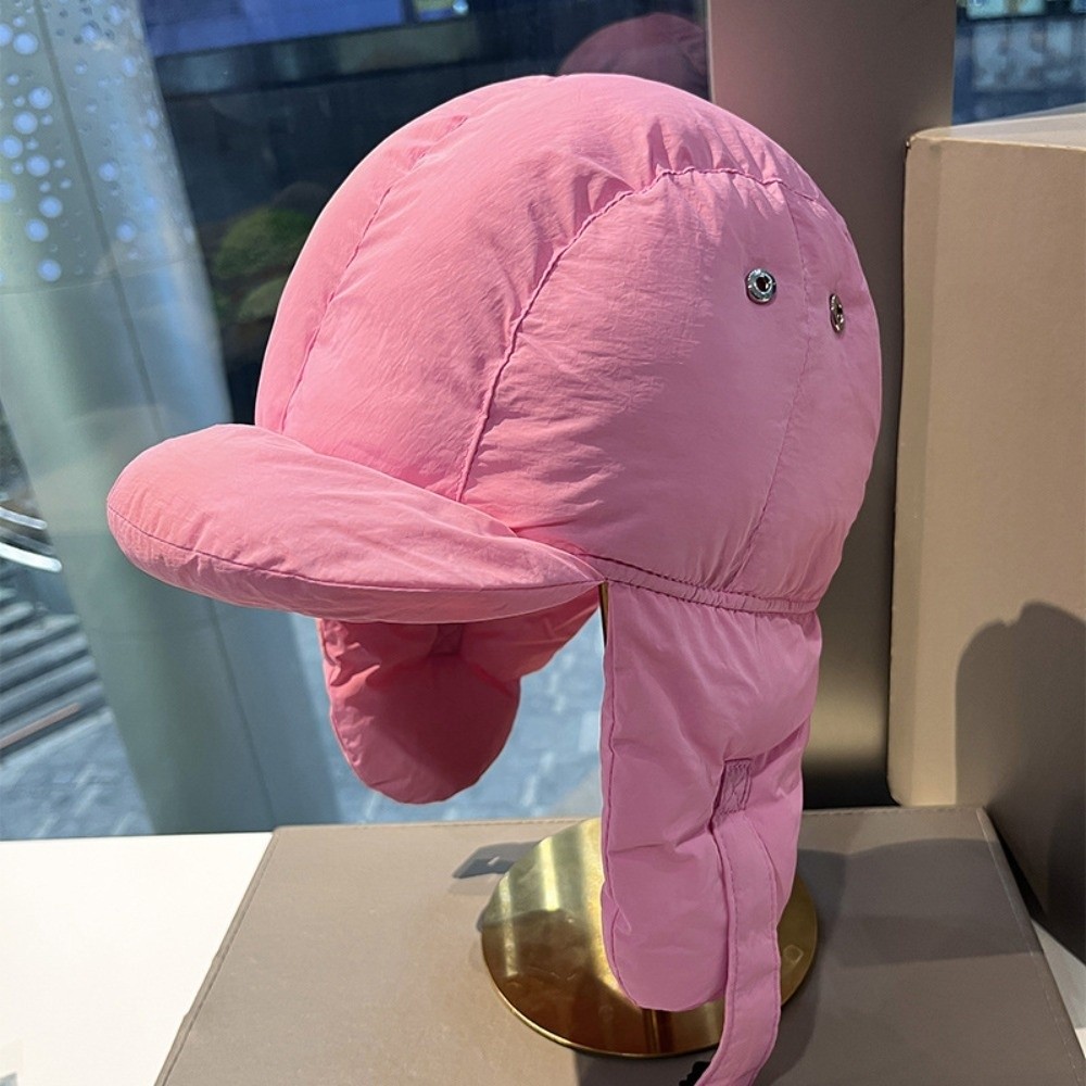 ソリッドカラーのパッド入りボンバーハット、イヤーフラップ付き - Trapper Hat Ear Flap のレビューと価格